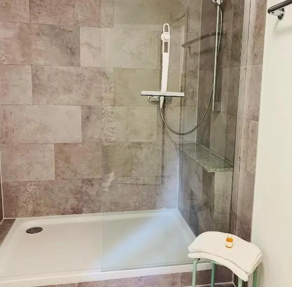 Camera Standard Singola Bagno Condiviso, Restaurant Buger Hof