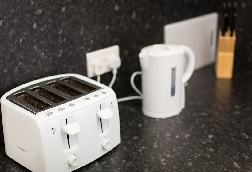 家庭间, The Glendeveor