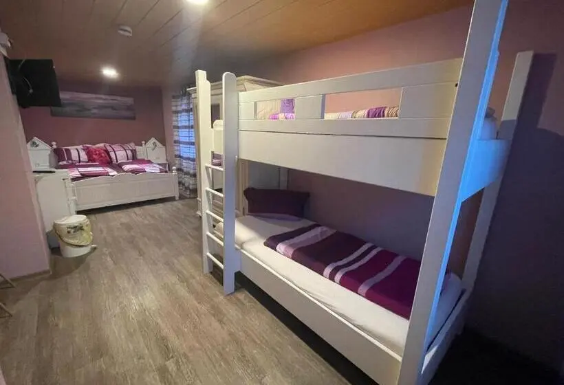 スタンダード４人部屋, Pension Jäger   Der Geheimtipp Am Europa Park