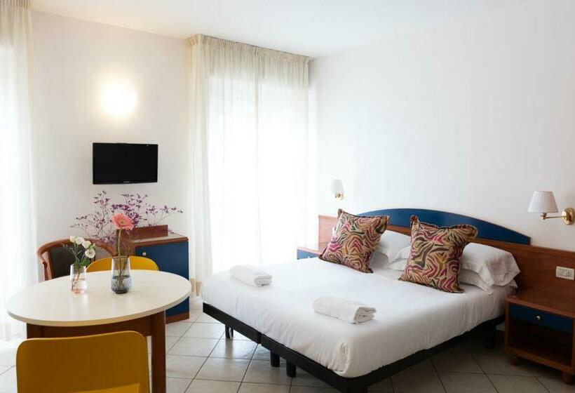 スタンダードスタジオ, Residence Mimosa