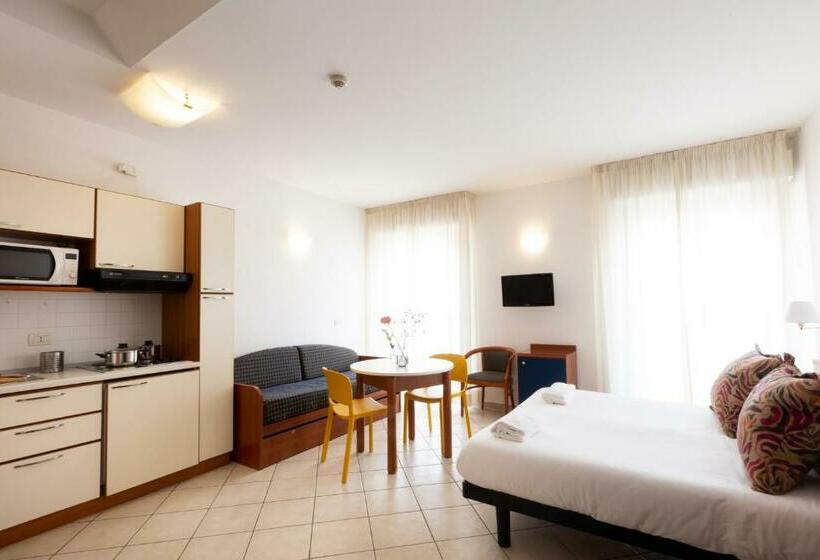 スタンダードスタジオ, Residence Mimosa