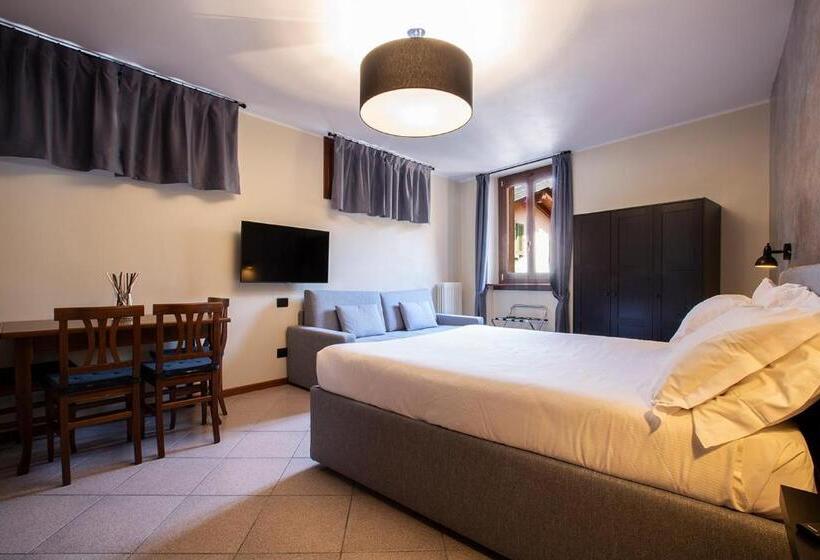 إستوديو قياسى, Antico Pozzo Apartment