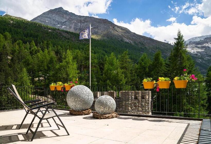 اتاق استاندارد با چشم‌انداز کوهستان, Boutique Hotel La Gorge
