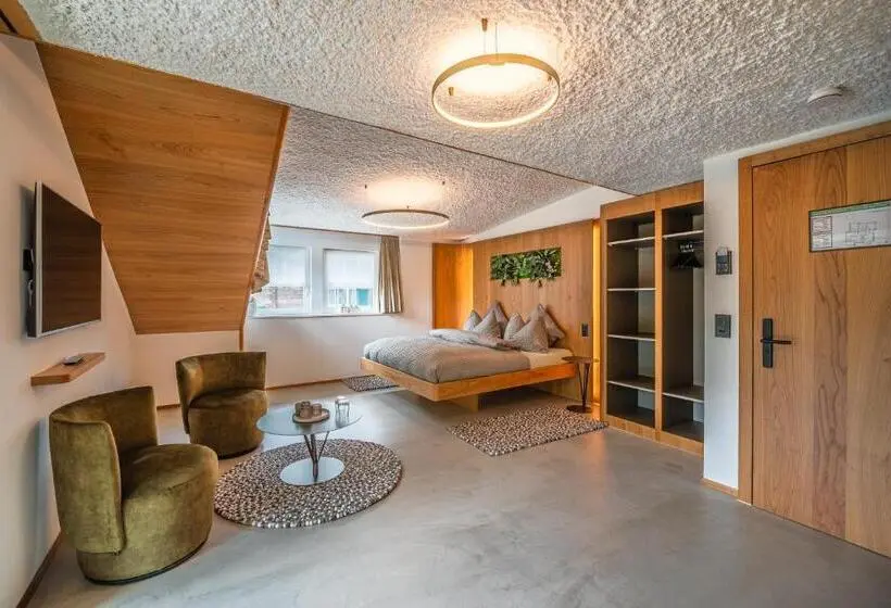 سوییت با چشمانداز کوه, Boutique Hotel La Gorge