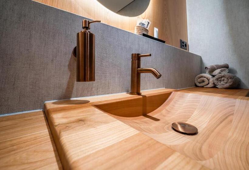 小型套房带阳台, Boutique Hotel La Gorge