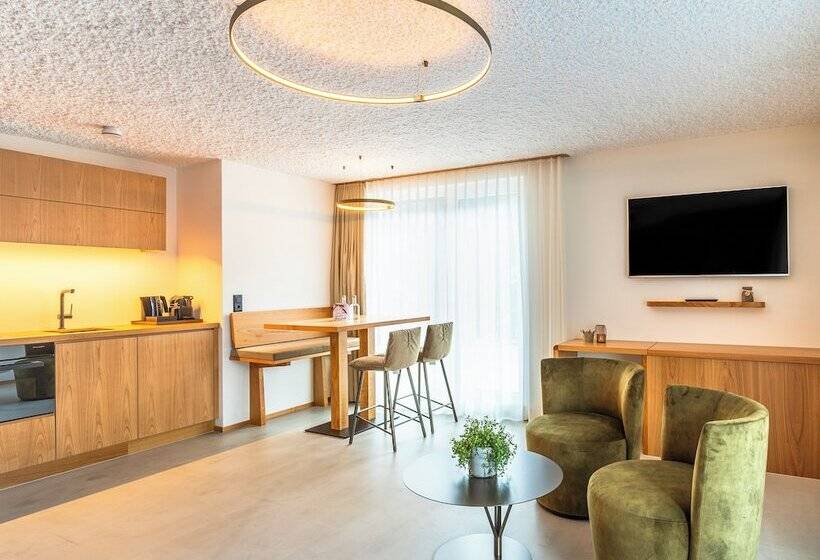 家庭间, Boutique Hotel La Gorge