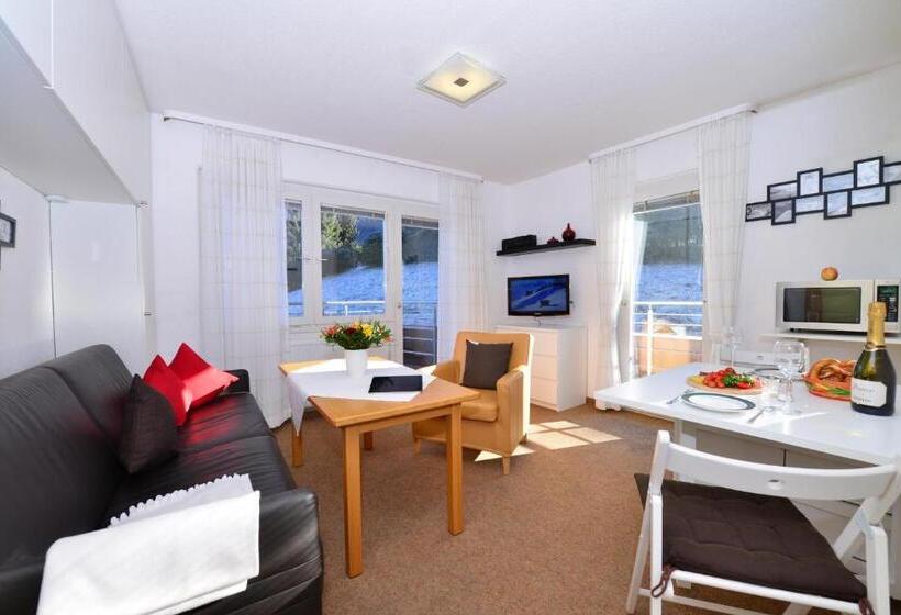 Family flat with balcony, Familienhotel Kleinwalsertal
