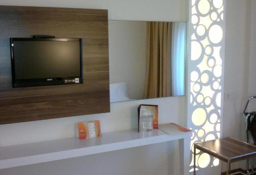 اتاق استاندارد سه نفره, Ozpark