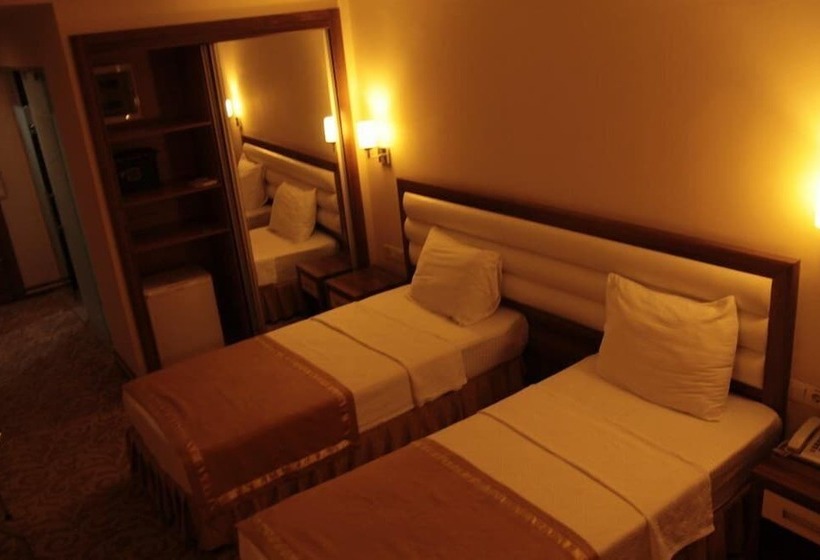 اتاق استاندارد سه نفره, Ozpark