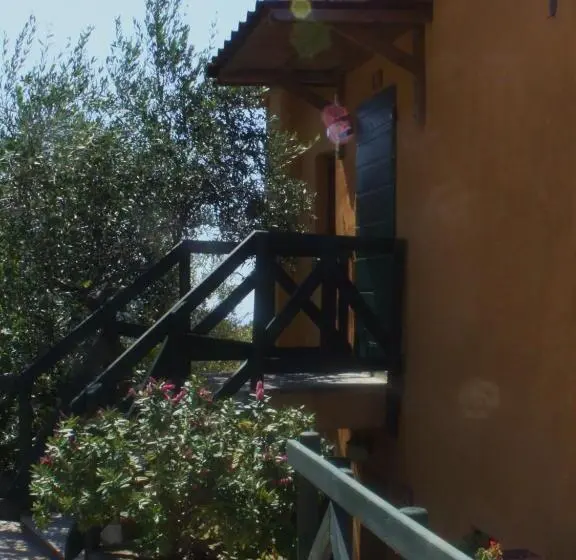 اتاق استاندارد چهار تخته, Il Borgo Di Campi
