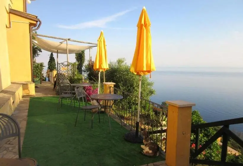 اتاق استاندارد اینتریور, Il Borgo Di Campi