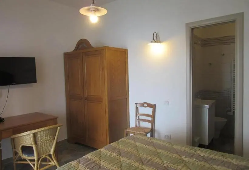 اتاق استاندارد اینتریور, Il Borgo Di Campi