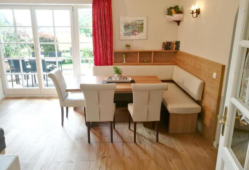 شقة بغرفتي نوم, Landhaus Leitner Am Wolfgangsee