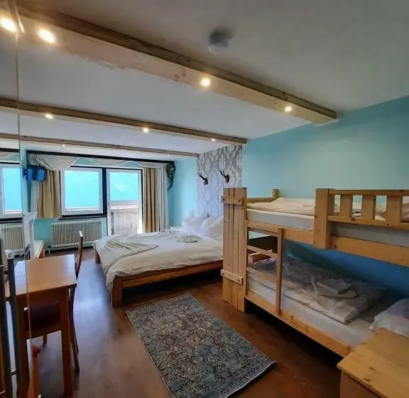 スタンダード４人部屋, Berggasthof Schwaigerhof