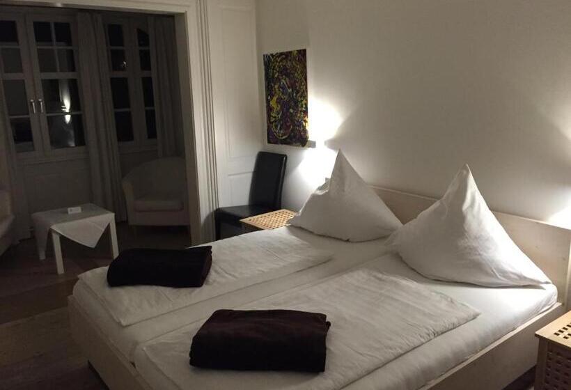 컴포트 룸, Gasthaus Loewenthor & Hotel Hahn