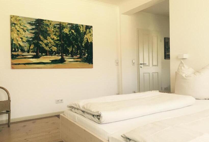 디럭스 룸, Gasthaus Loewenthor & Hotel Hahn