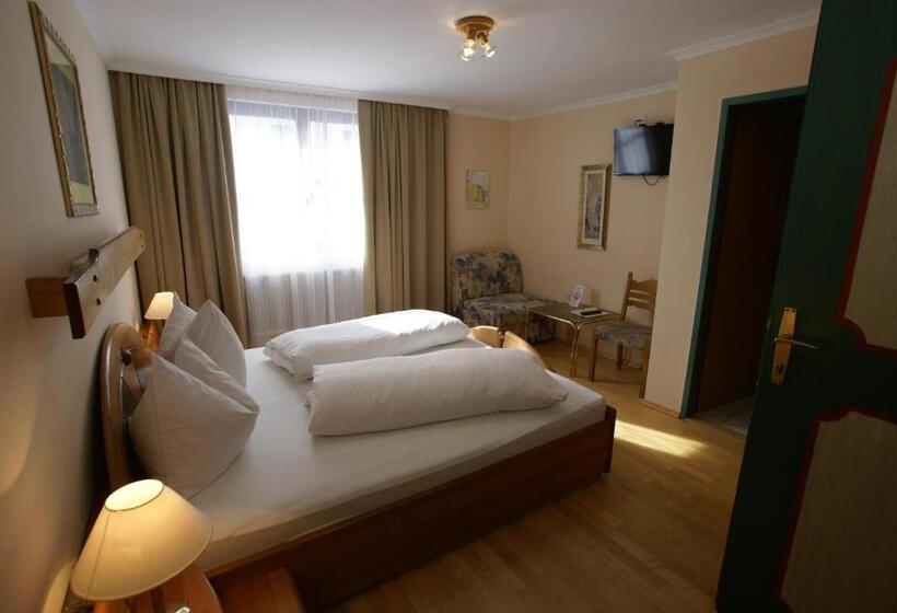 غرفة قياسية, Gasthof   Restaurant Löcker