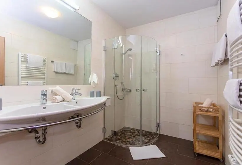 2ベッドルームアパートメント, Klawunn Hotel & Apartement