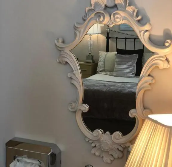 キングサイズベッドのデラックスルーム, Linden Lodge Guest House