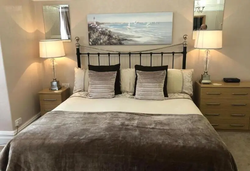 キングサイズベッドのデラックスルーム, Linden Lodge Guest House