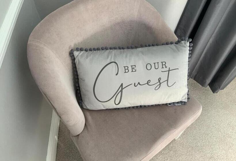 חדר סופריור עם מיטת קינג, Linden Lodge Guest House