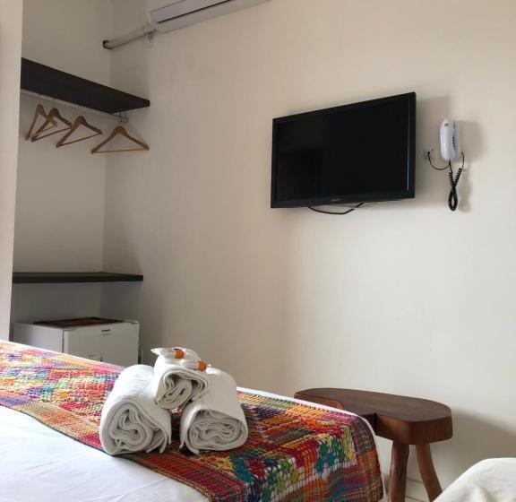 غرفة قياسية مطلّة علي البحر, Lua Pousada