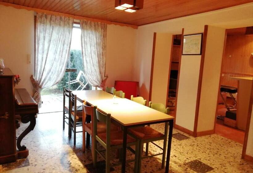 غرفة عائلية مطلّة علي الحديقة, Mamyvonne Vacances