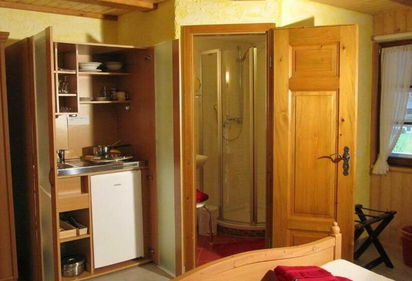 스탠다드 발코니 스튜디오, Wäldebauernhof