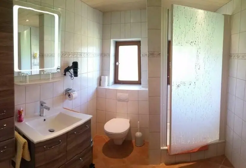 スタンダードスタジオ, Appartements Hochödlehen