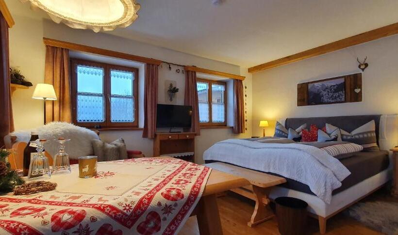 Quarto Estandar Vistas Panorâmicas, Pension Marianne