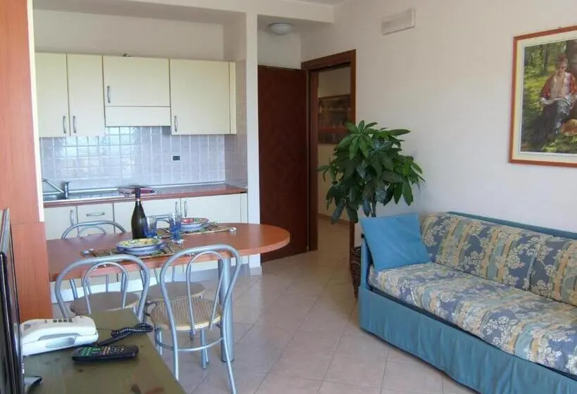 آپارتمان 1 خوابه, Residence Torre Del Mar