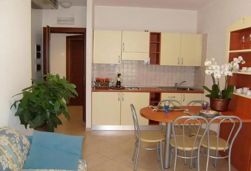 آپارتمان 1 خوابه, Residence Torre Del Mar