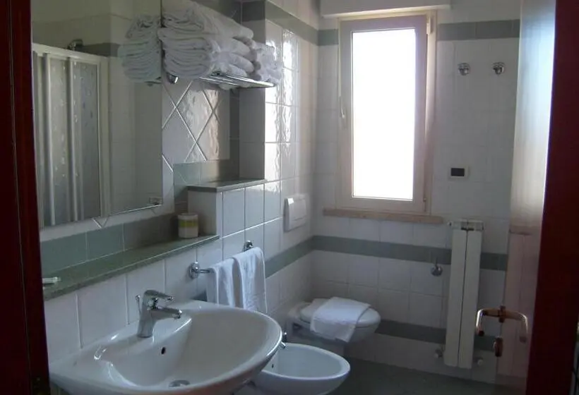 آپارتمان 2 خوابه, Residence Torre Del Mar