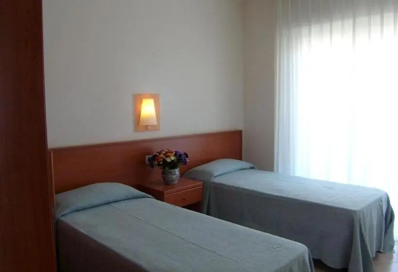 آپارتمان 3 خوابه, Residence Torre Del Mar