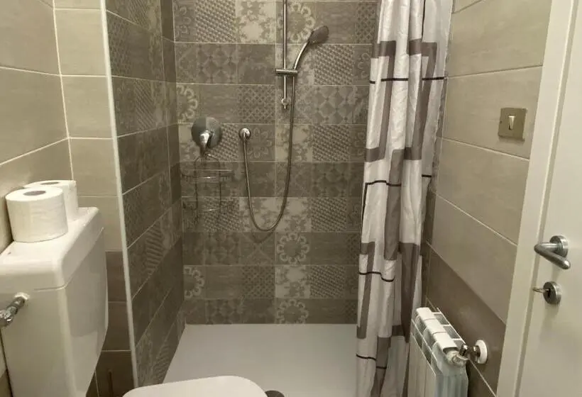 1 Bedroom Apartment Lake View, Residenza Cappuccini