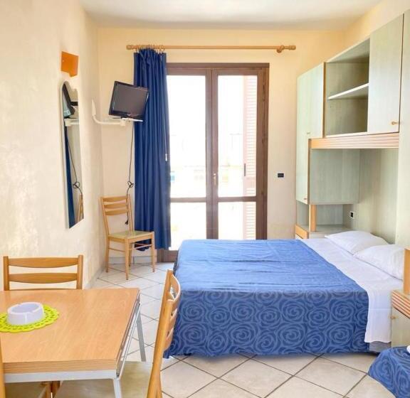 Studio Standard z Balkonem, Tramonti Residence