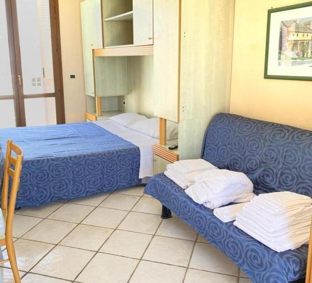 Studio Standard z Balkonem, Tramonti Residence