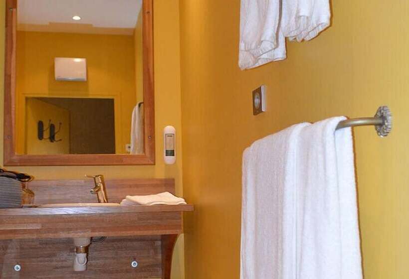 家庭间, Le Clos Margot