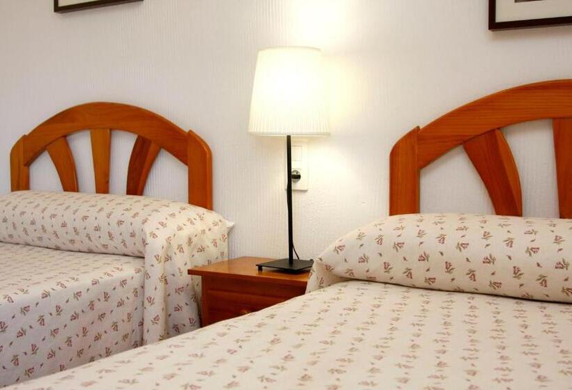 스탠다드 룸 호수 전망, Doña Ruidera