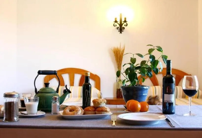 Standardzimmer mit Seeblick, Doña Ruidera