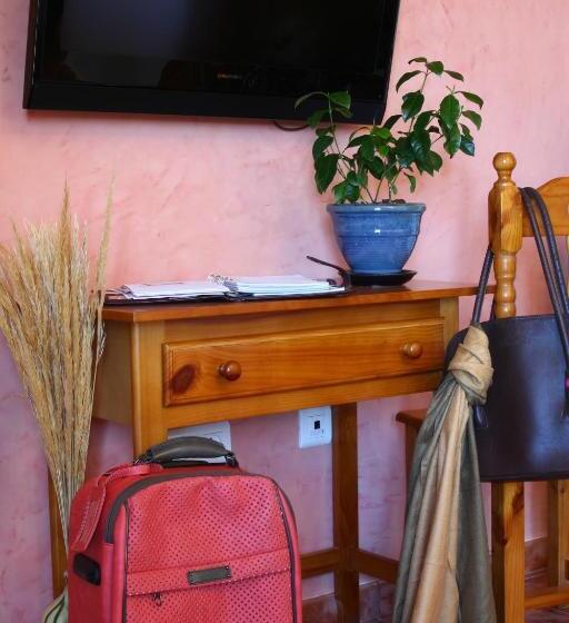 스탠다드 룸 호수 전망, Doña Ruidera