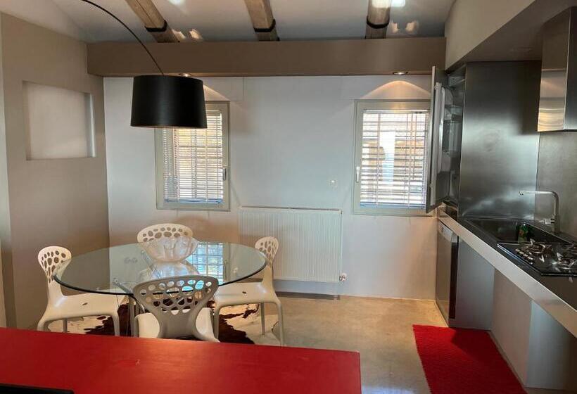 דירת פנטהאוז 1 חדרי שינה, Residenza La Beccata