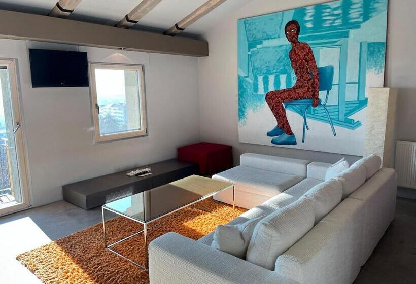 דירת פנטהאוז 1 חדרי שינה, Residenza La Beccata