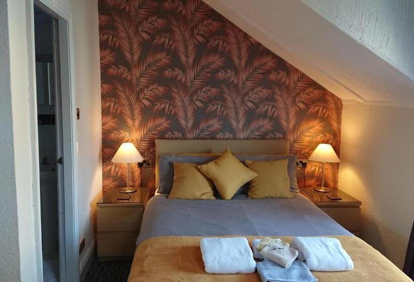 バルコニー付きデラックスルーム, Ash Lea