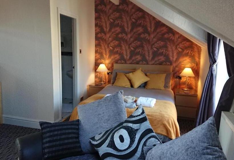 バルコニー付きデラックスルーム, Ash Lea