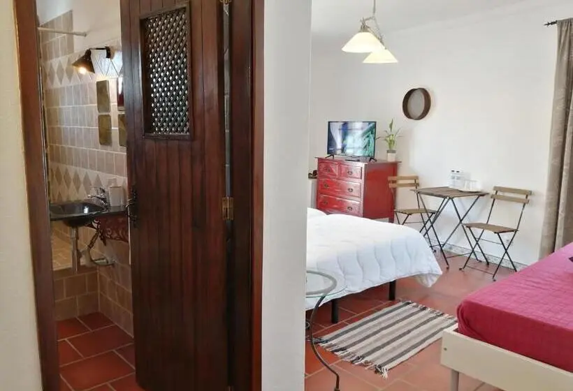 スタンダードトリプルルーム, Casa Monreal