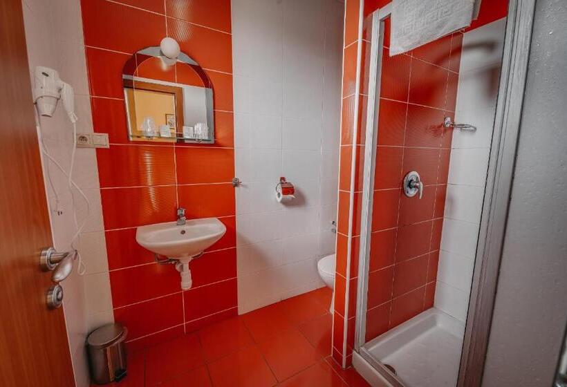 اتاق استاندارد, City Penzion