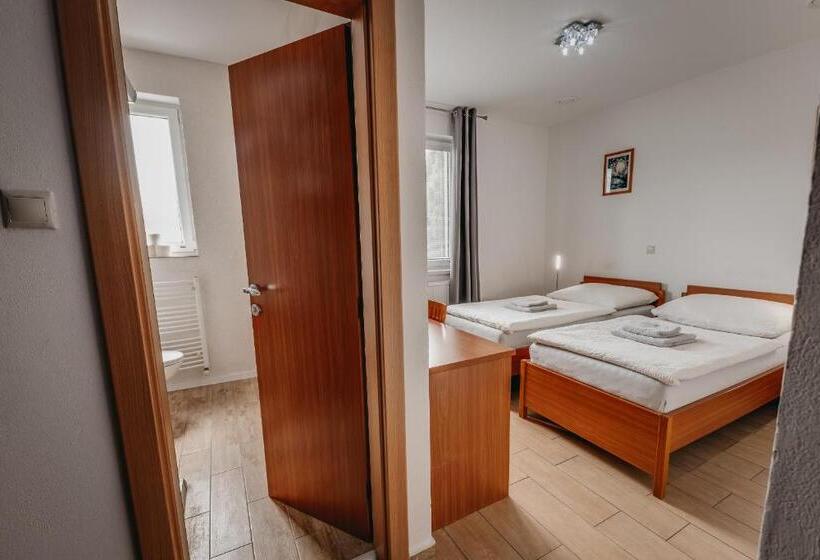 اتاق استاندارد, City Penzion