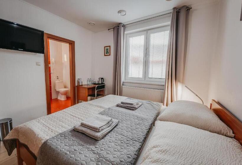 اتاق استاندارد, City Penzion