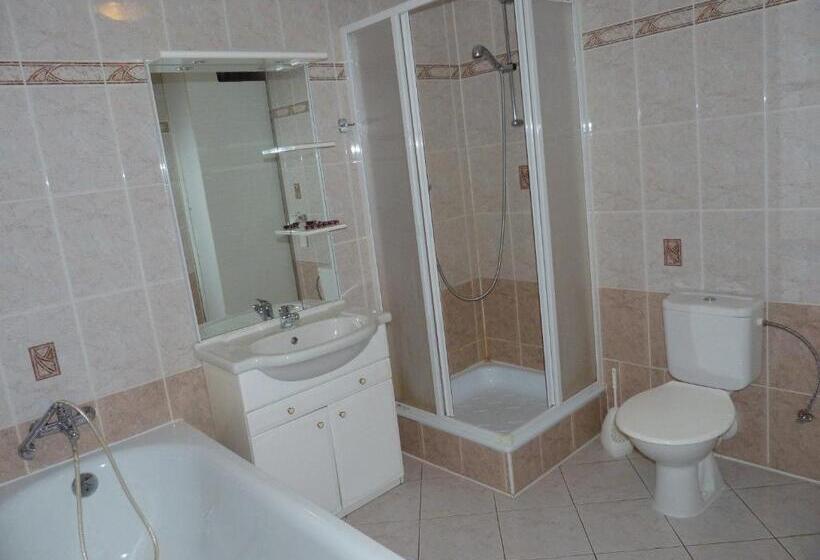 חדר סטנדרט, Dexter